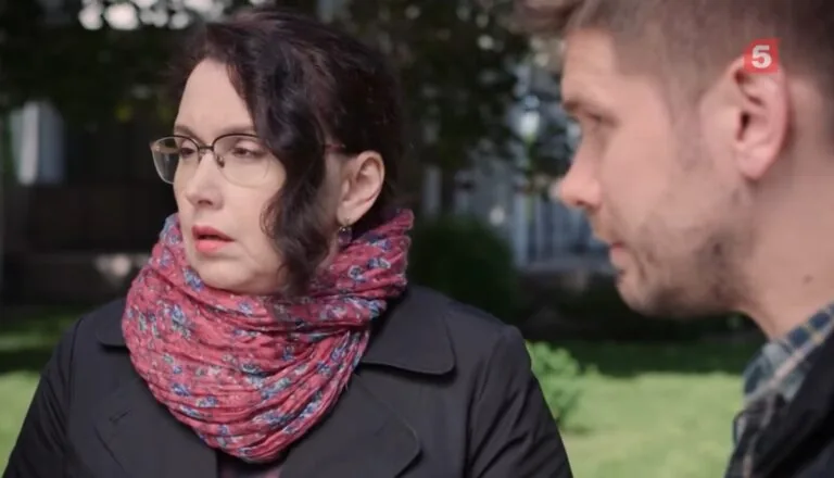 Момент из 24 серии 2 сезона