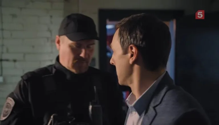 Момент из 28 серии 2 сезона