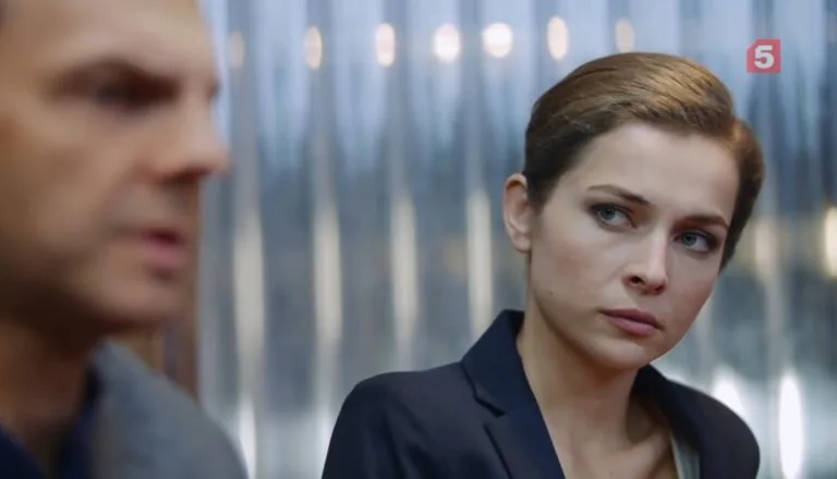 Момент из 4 серии 2 сезона