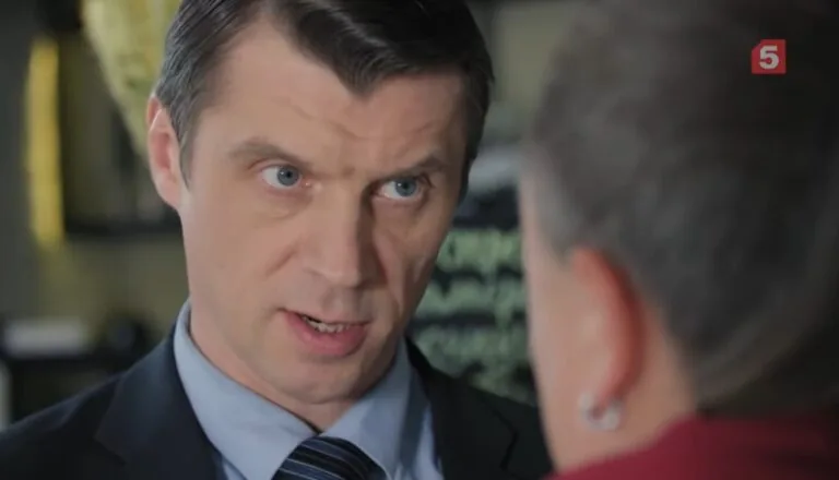 Момент из 40 серии 2 сезона