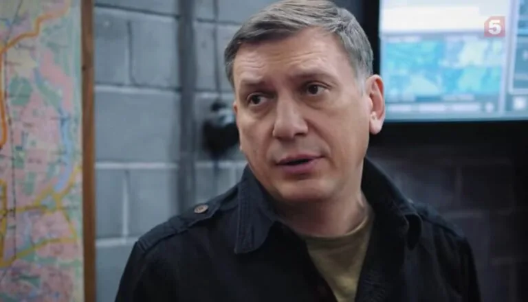 Момент из 10 серии 3 сезона