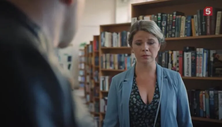 Момент из 16 серии 3 сезона