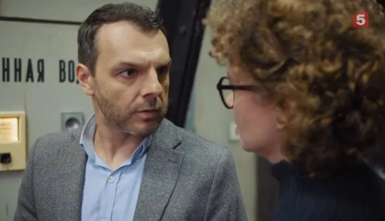 Момент из 22 серии 3 сезона