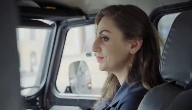 Момент из 34 серии 3 сезона