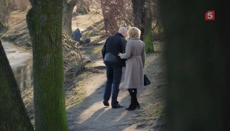 Момент из 4 серии 3 сезона