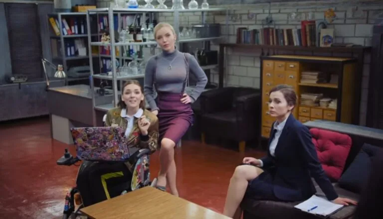 Момент из 32 серии 4 сезона