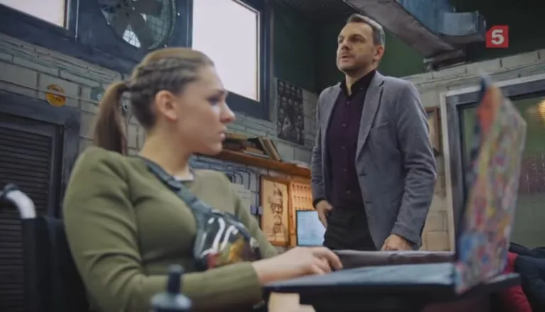 Момент из 6 серии 4 сезона