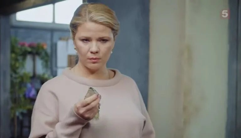 Момент из 28 серии 5 сезона