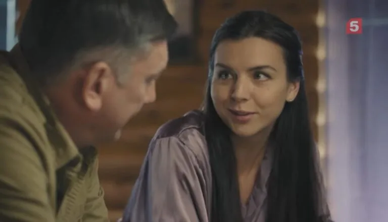 Момент из 6 серии 5 сезона