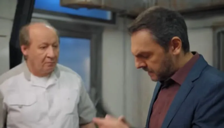 Момент из 16 серии 6 сезона