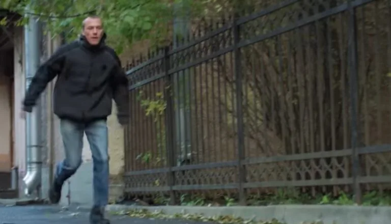 Момент из 27 серии 6 сезона