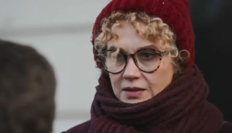 Момент из 8 серии 7 сезона